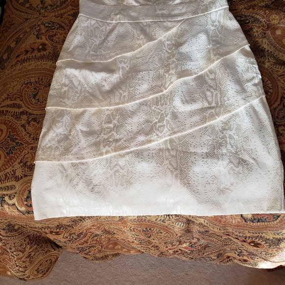 Women's Dress Size 12 - Picture 2 of 6